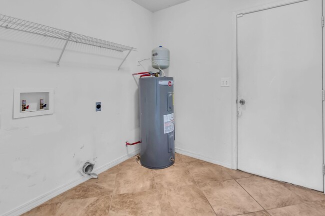 Building Photo - 3789 Misty Way