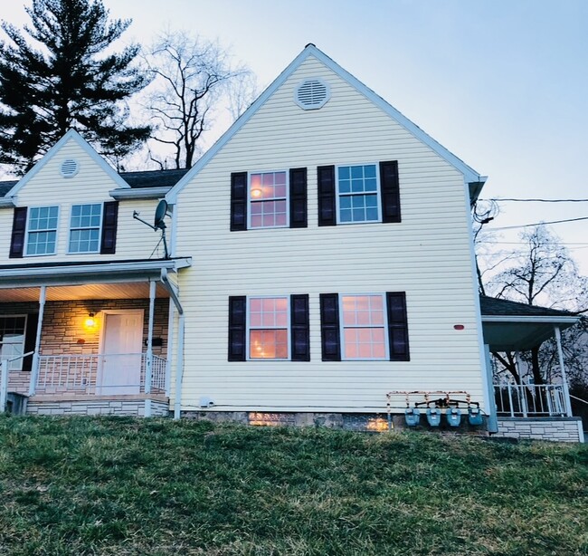 End Unit with Covered Porch - 1105 Chamberlain Ave