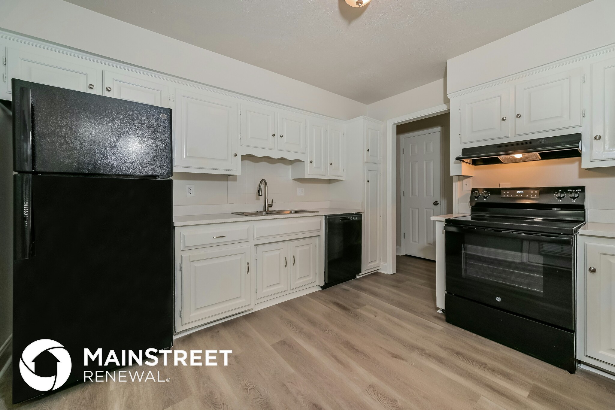 Building Photo - 5728 Wooded Acres Dr NW