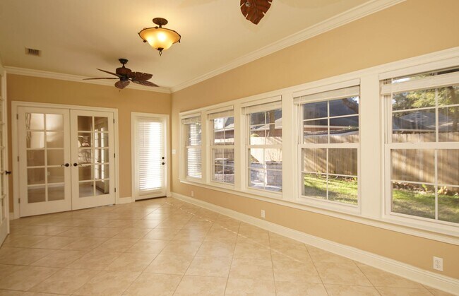 Building Photo - Swift Creek