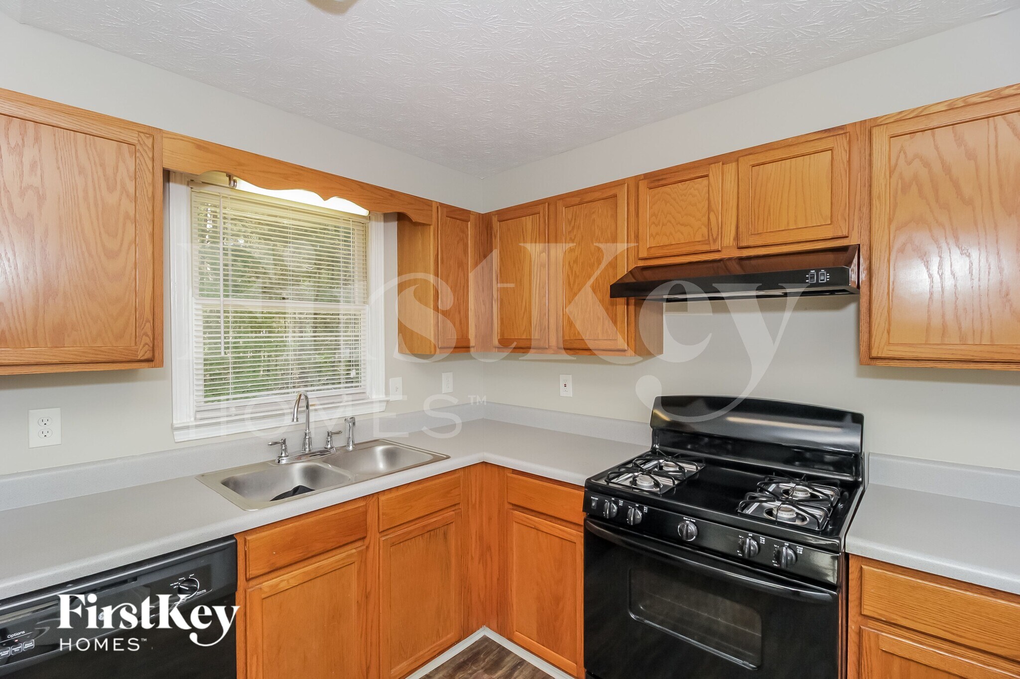 Building Photo - 216 Silverthorne Pass