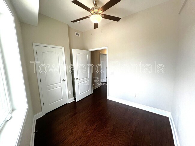 Building Photo - 1304 Morganton Rd