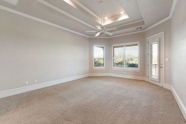 Building Photo - 101 Up There