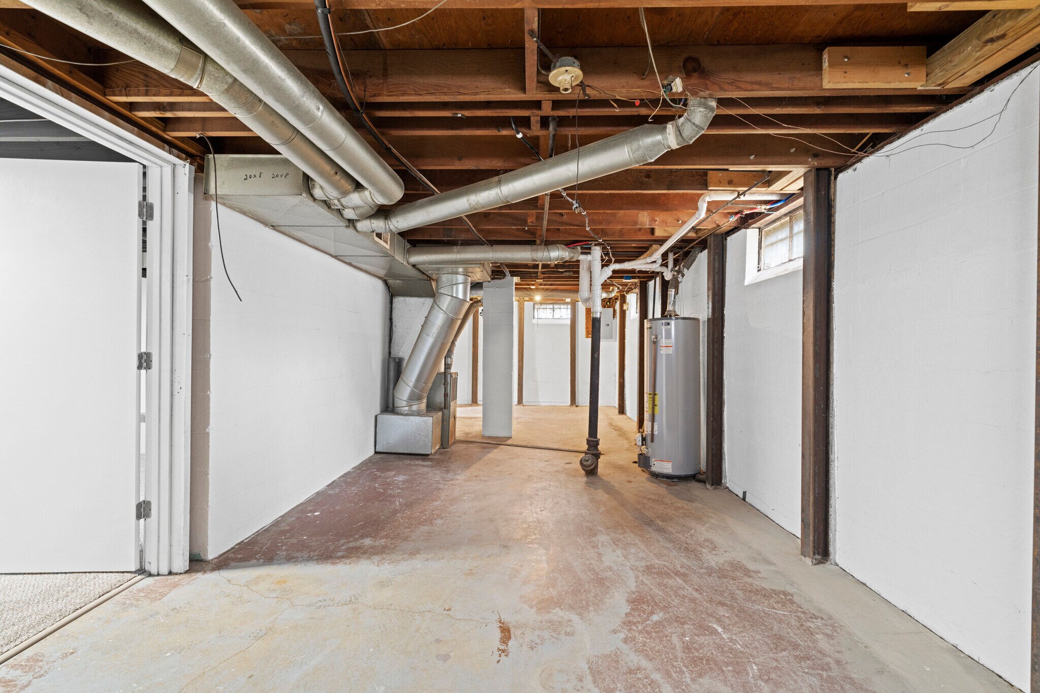 Building Photo - 986 Loretta Ave