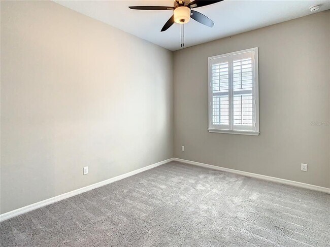 Building Photo - 14912 Caravan Ave