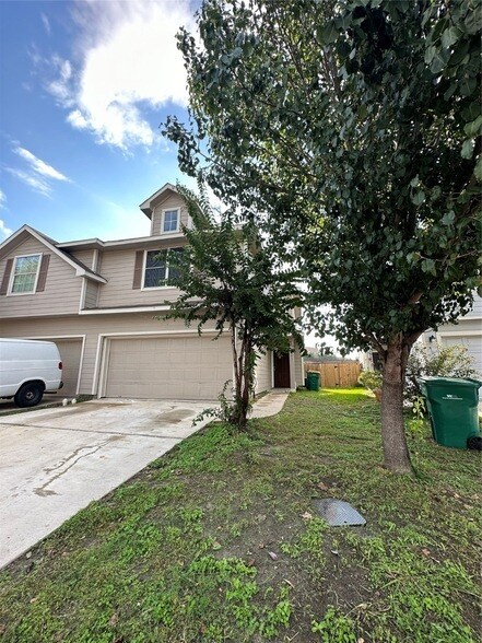 Building Photo - 15931 Winston Point Ln