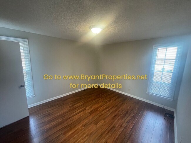 Building Photo - 317 Highland Heights Dr