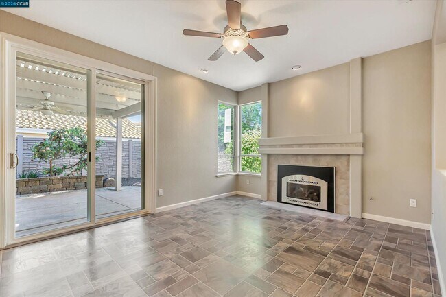 Building Photo - Updated Mediterranean-style home in Renais...