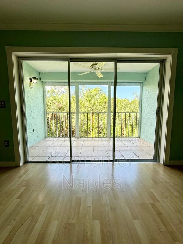 Building Photo - 3041 Sandpiper Bay Cir