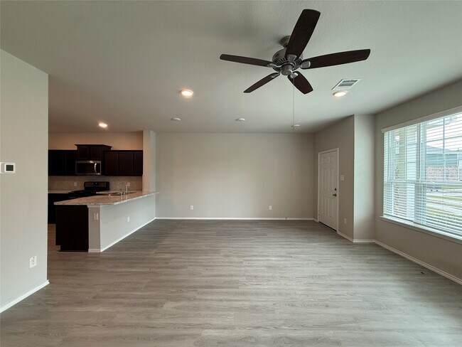 Building Photo - 15850 Perthshire Creek Dr
