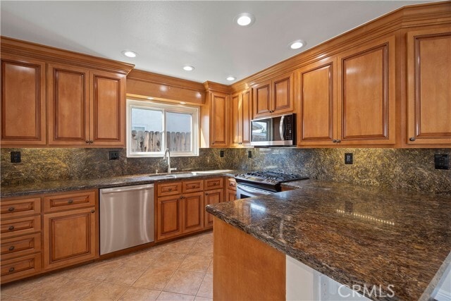 Building Photo - 777 W Casmalia St