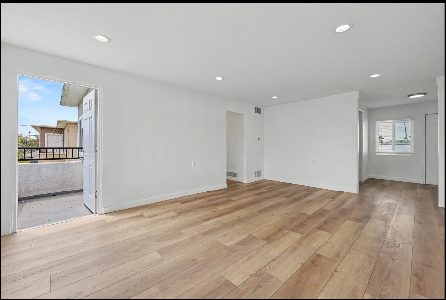 Building Photo - 278 Ash Ave