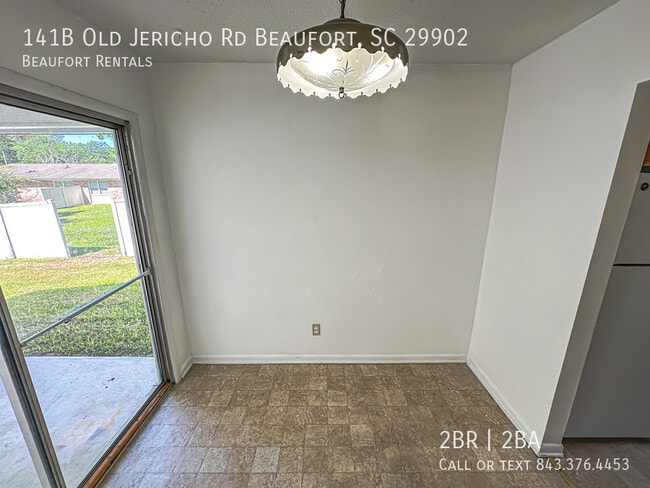 Building Photo - 141B Old Jericho Rd Beaufort, SC 29902-