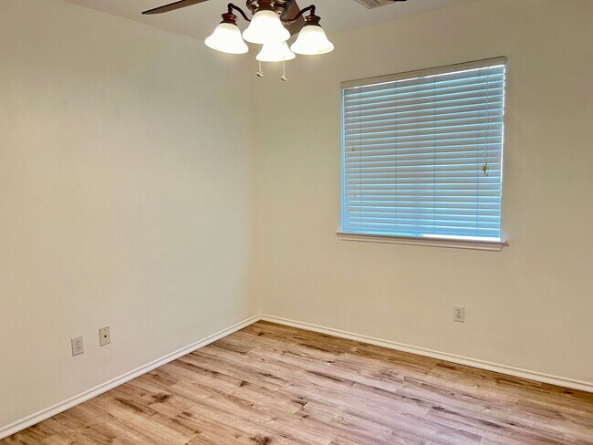 Building Photo - This is the one you want!