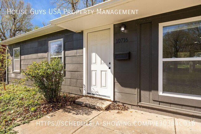 Building Photo - 10716 Ewing Ave