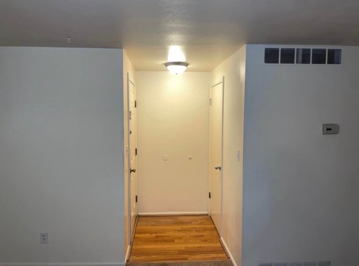 Building Photo - 1637 Avalon Rd