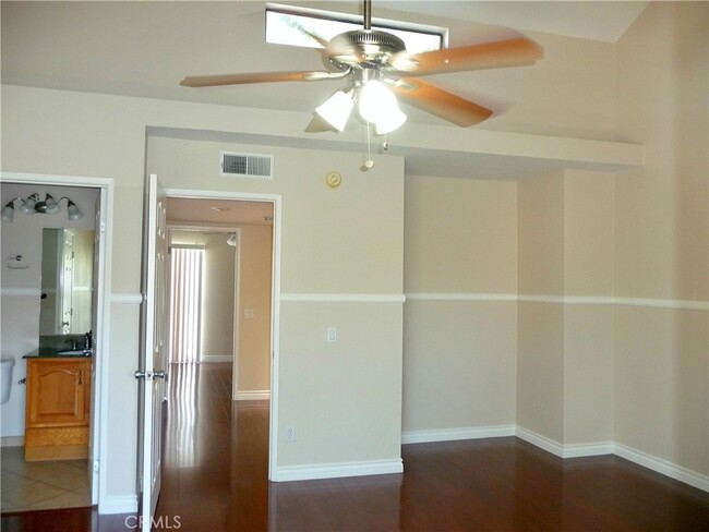 Building Photo - 5497 Choctaw Ct