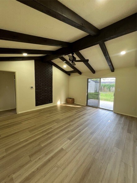 Building Photo - 5023 Ridgestone St