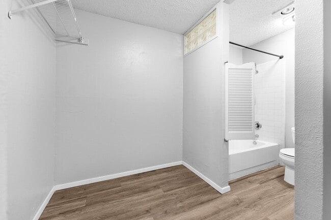 Building Photo - 5309 Lansingford Trail