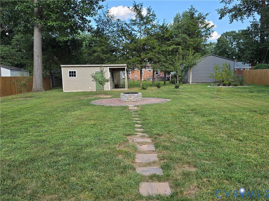 Building Photo - 7998 Wynbrook Ln