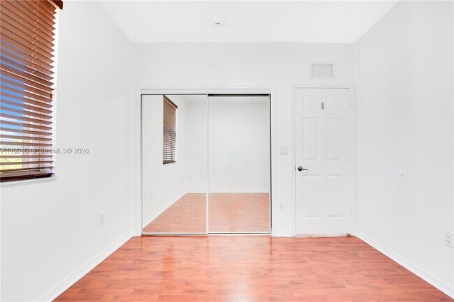 Building Photo - 27433 SW 137th Ct