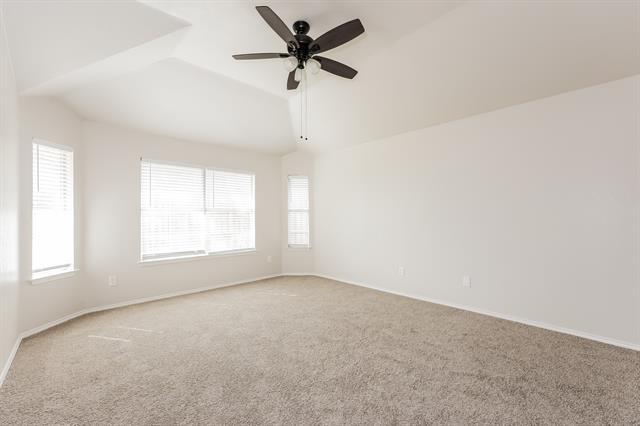 Building Photo - 204 Meadowbrooke Dr