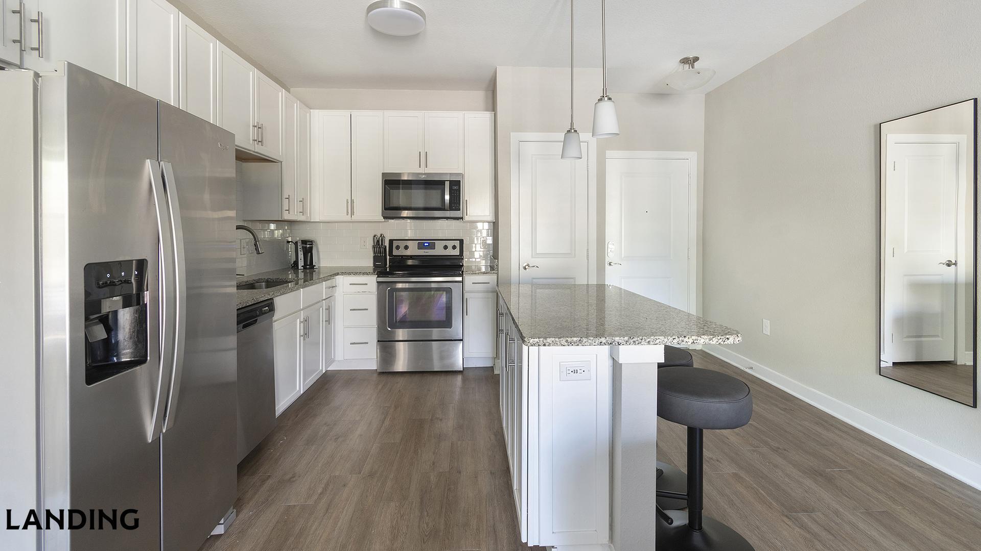 Building Photo - 215 Hunters Lk Wy