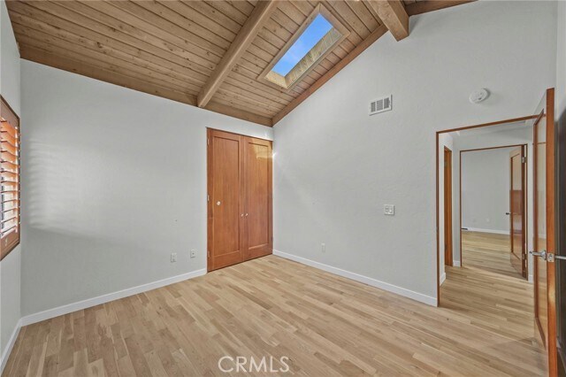 Building Photo - 4 Woodhaven Dr