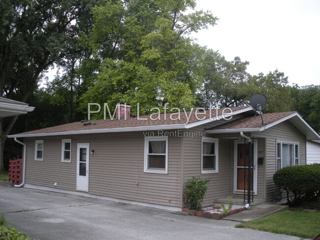 Building Photo - 1507 Center St