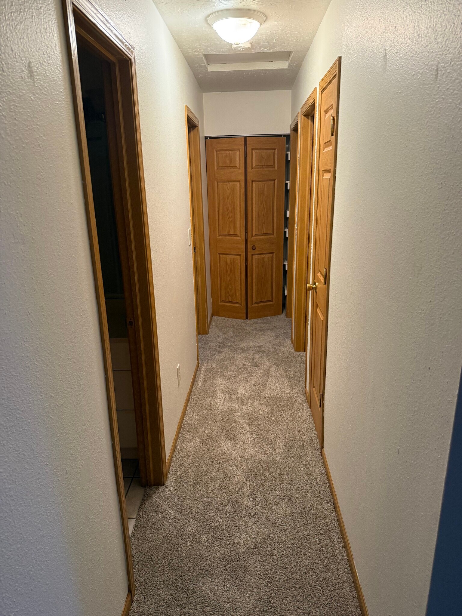 Building Photo - 728 31st St N