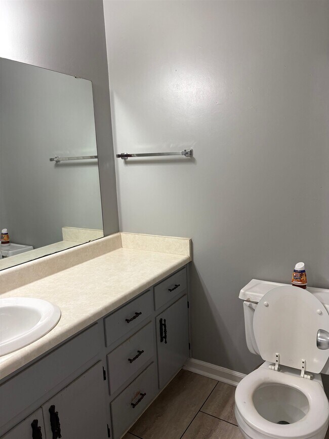 Building Photo - 1455 Bent Willow Dr