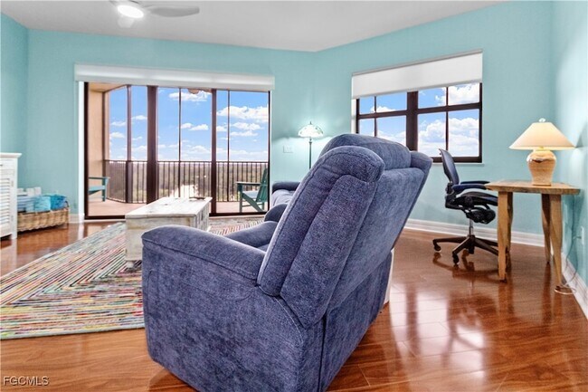 Building Photo - 14300 Riva Del Lago Dr