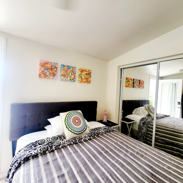 Building Photo - 72883 Sierra Vista Dr