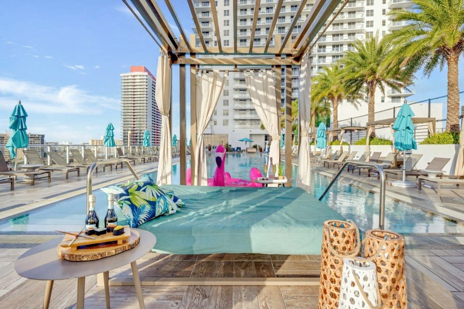 Building Photo - 4010 S Ocean Dr
