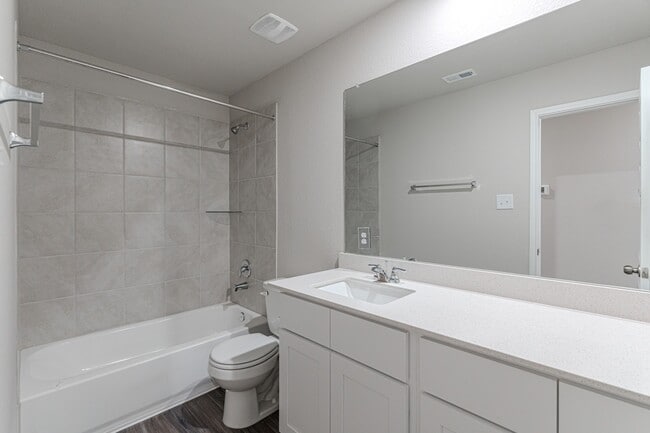 Building Photo - 9219 Grace Rdg Dr