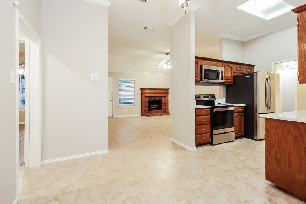 Building Photo - 804 Irene St