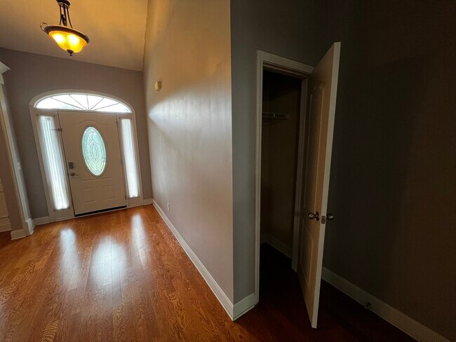 Building Photo - 451 Moriah Ln