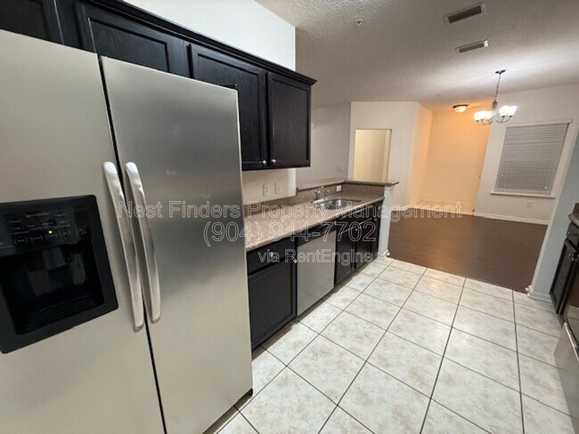 Building Photo - 4990 Key Lime Dr