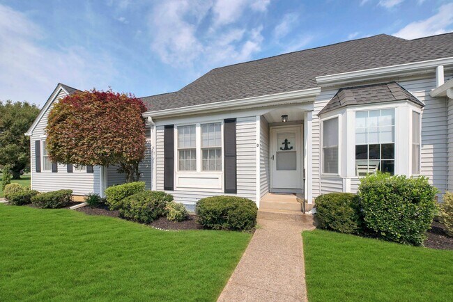 Primary Photo - 2555 Youngs Ave