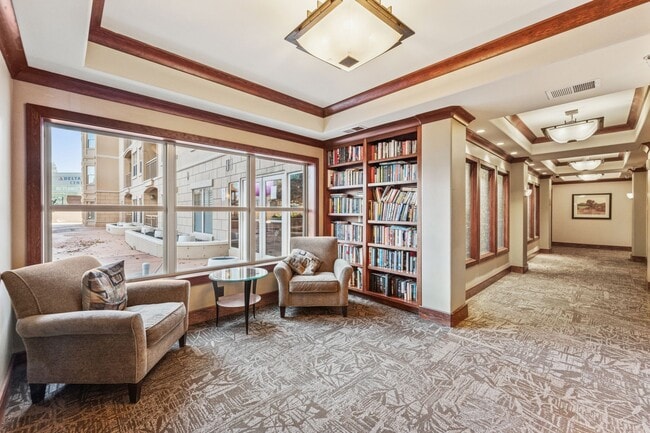 Building Photo - 5 S 500 W