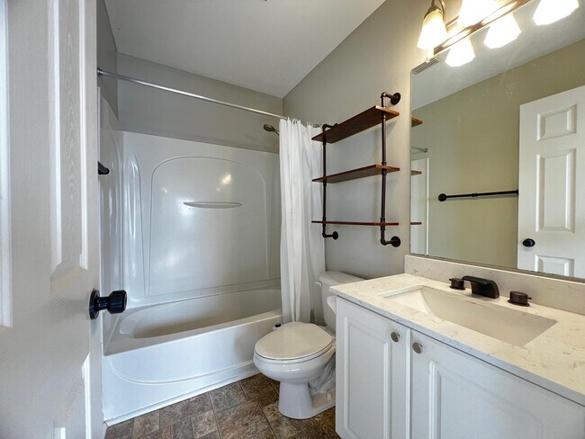 Building Photo - 7288 W Campus Rd