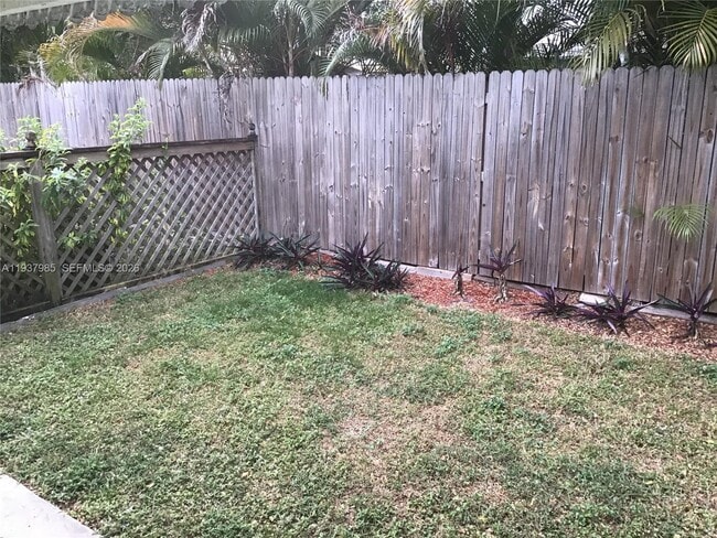 Building Photo - 429 49th St