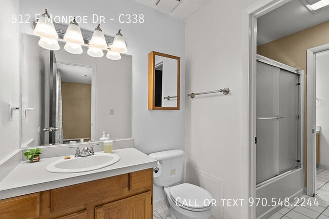 Building Photo - 512 E Monroe Dr