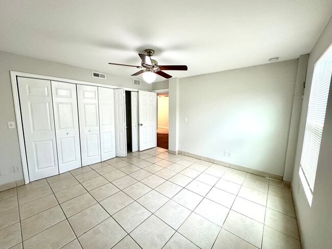 Building Photo - 18478 Tulip Rd