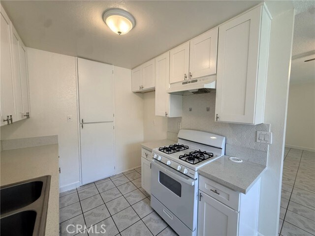 Building Photo - 1309 Hunter Dr