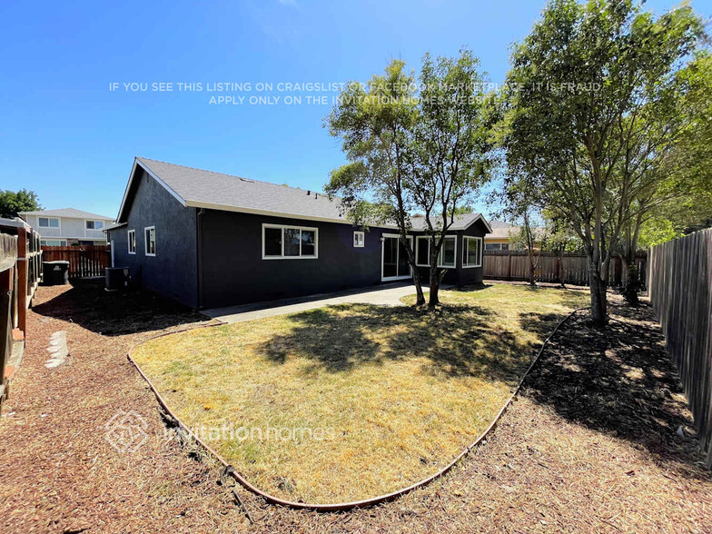 Building Photo - 512 Wood Duck Dr