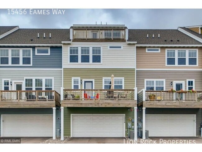 Building Photo - 15456 Eames Wy