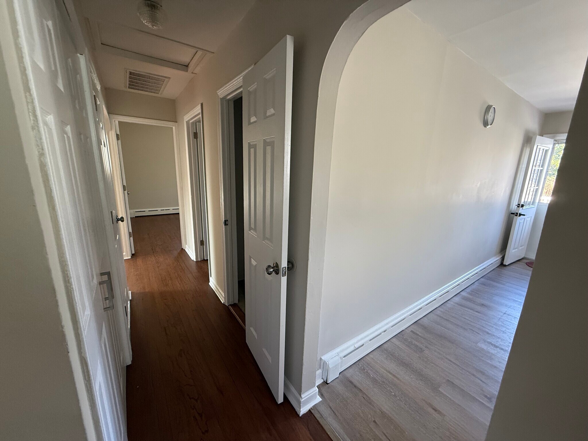 Building Photo - 607 1st Ave