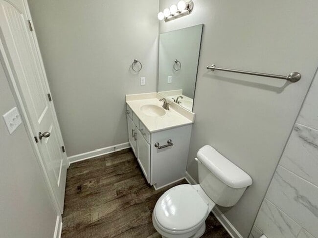 Building Photo - Now Leasing a 4-bedroom 2.5 bath in Byhalia.