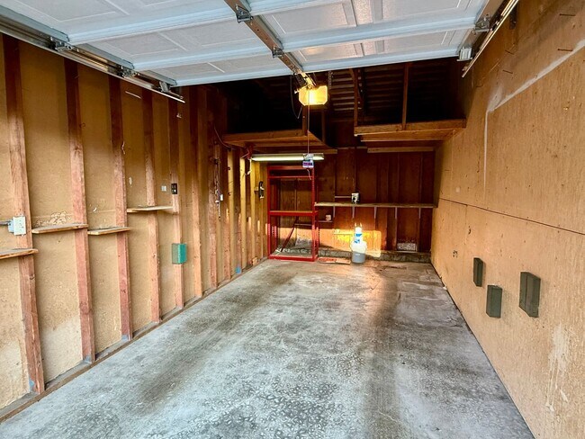 Building Photo - New Vinyl Plank Flooring, Fresh Interior Paint, 1 Car Garage + 1 Assigned Outdoor Parking Space -...